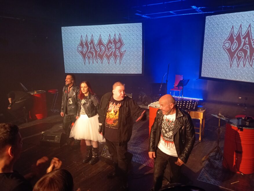 OBEJRZANE: „Vader. Wojna Totalna”, czyli death metal na teatralnych deskach